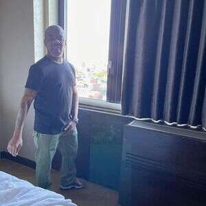 Meet your Posher, Ernest